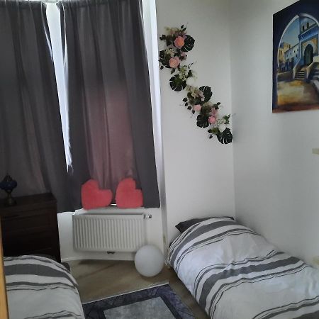 בריסל Appartement Centre Zaza מראה חיצוני תמונה