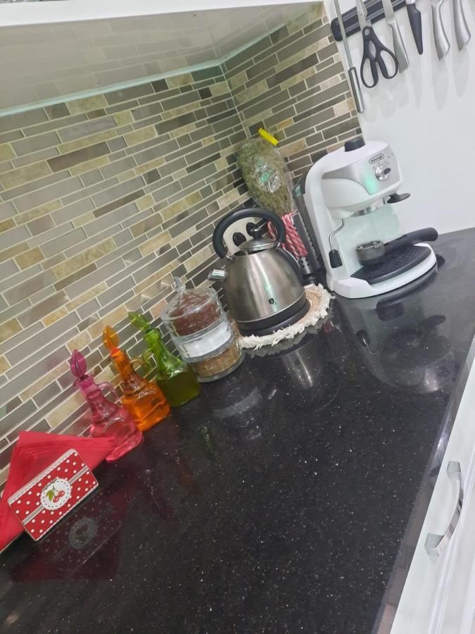 בריסל Appartement Centre Zaza מראה חיצוני תמונה